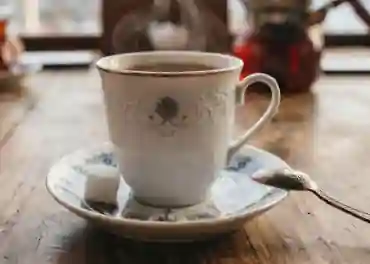 Demleme Çay (Fincan)